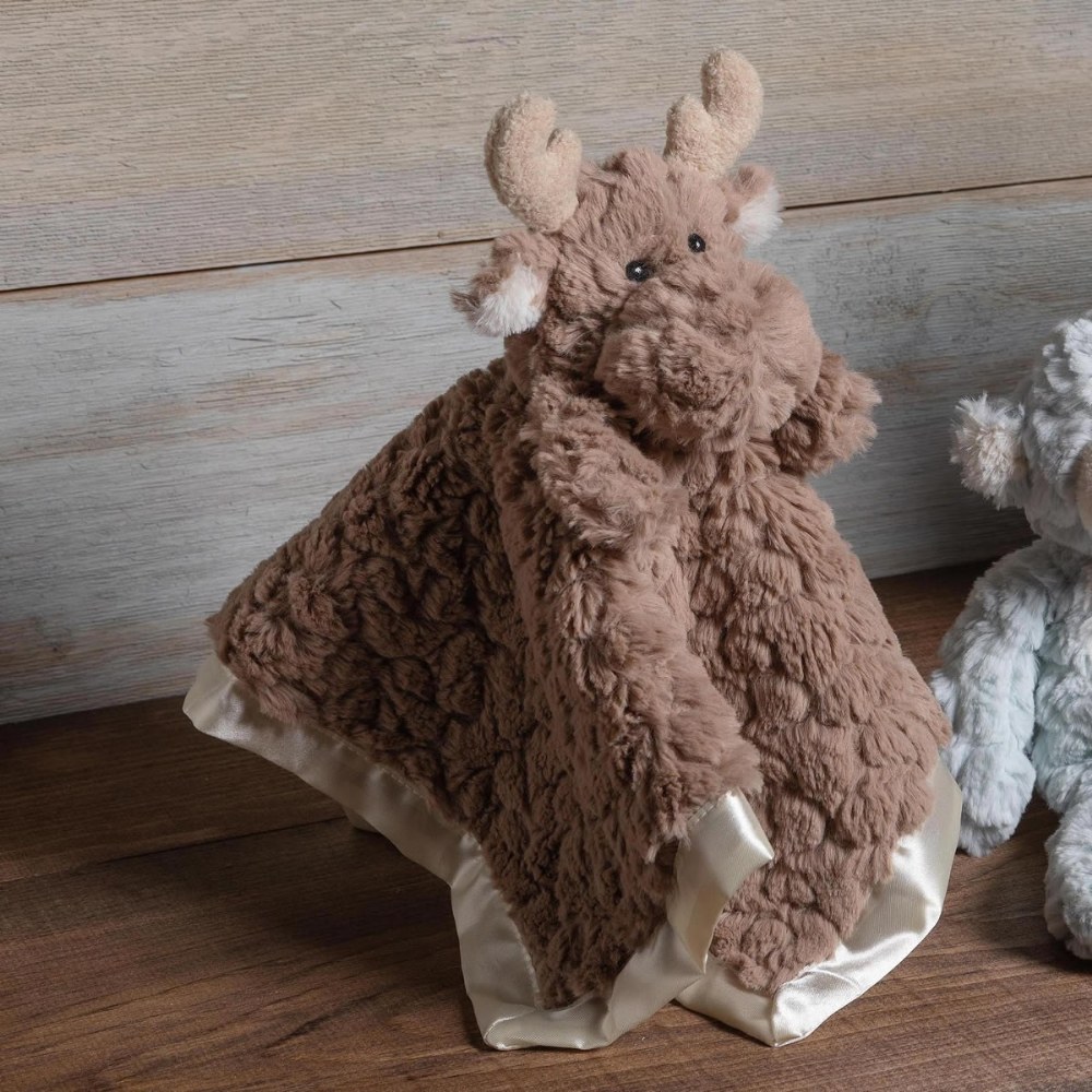 Putty Nursery Moose & Blanket