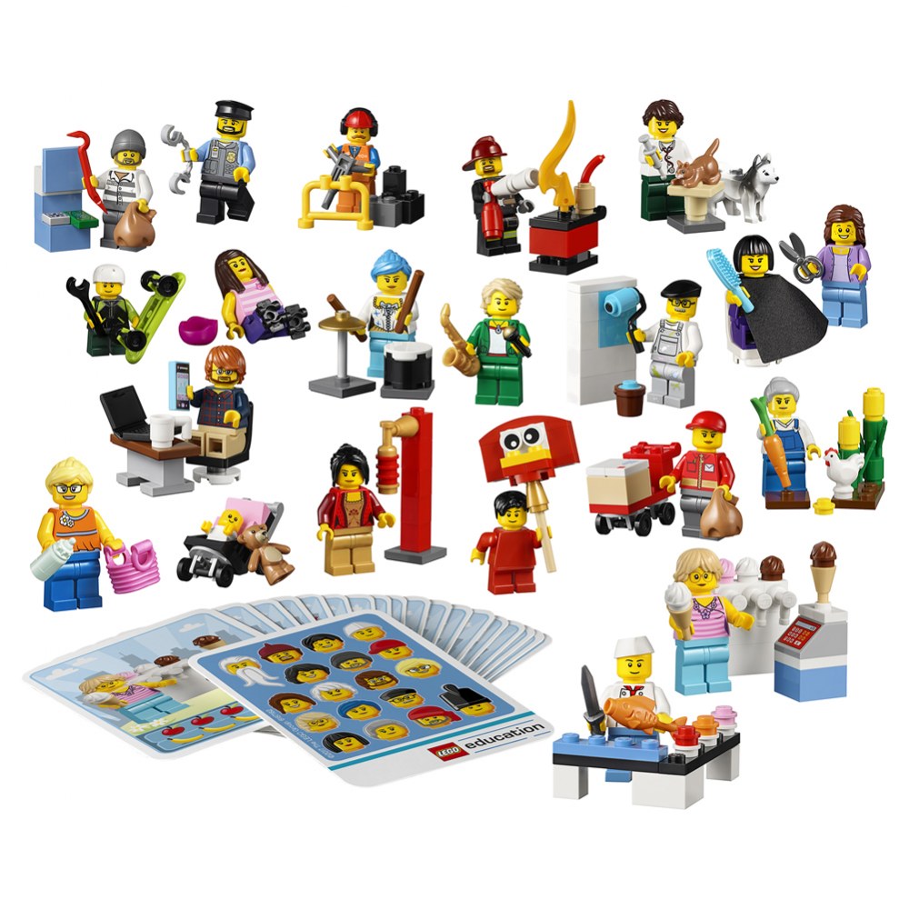lego fantasy minifigure set