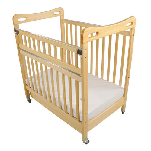 Safe & Sound™ EasyReach™ Compact Crib