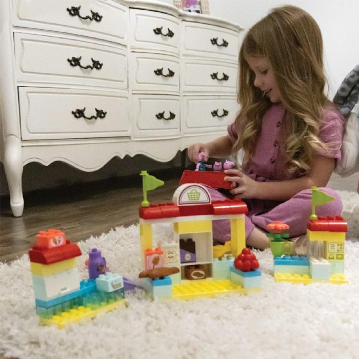 Alternate Image #1 of LEGO&reg; DUPLO&reg; Peppa Pig Supermarket - 10434