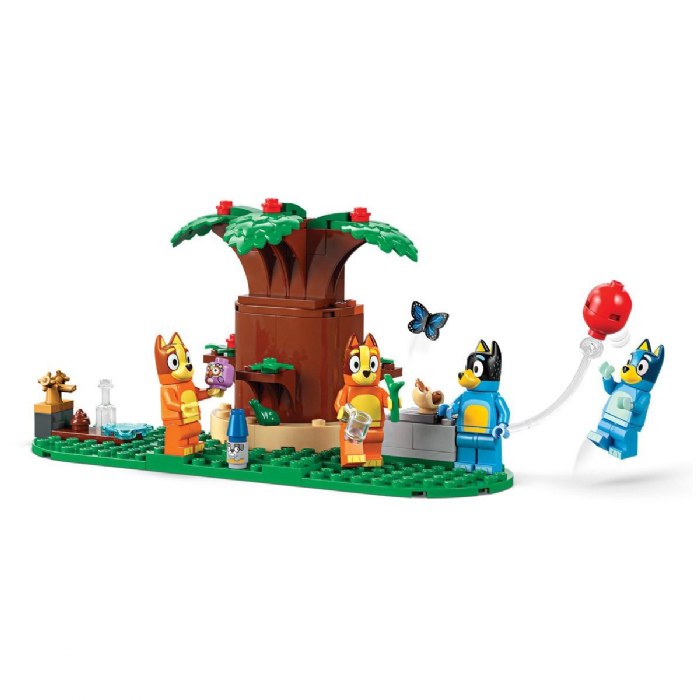 Alternate Image #1 of LEGO&reg; Bluey's Family House - 11203