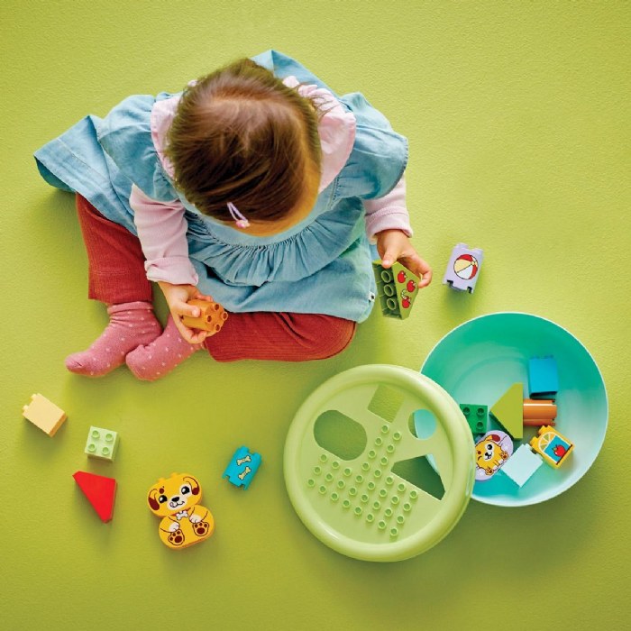 Alternate Image #1 of LEGO&reg; DUPLO&reg; Shape Sorter: Puppy House - 10441