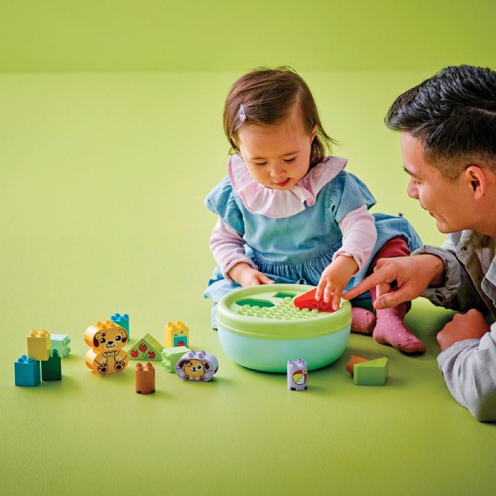 Alternate Image #1 of LEGO&reg; DUPLO&reg; Shape Sorter: Puppy House - 10441