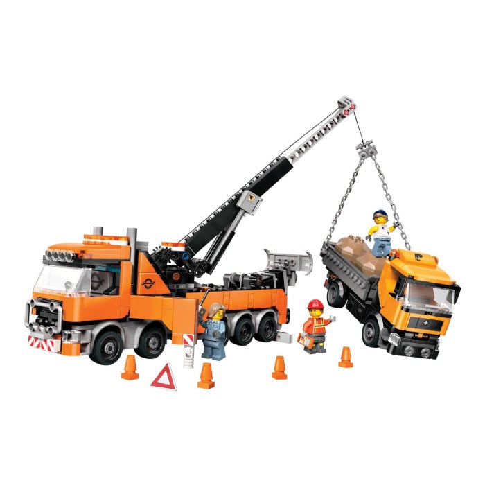 Alternate Image #1 of LEGO&reg; City Heavy-Duty Recovery Tow Truck with Crane - 60467
