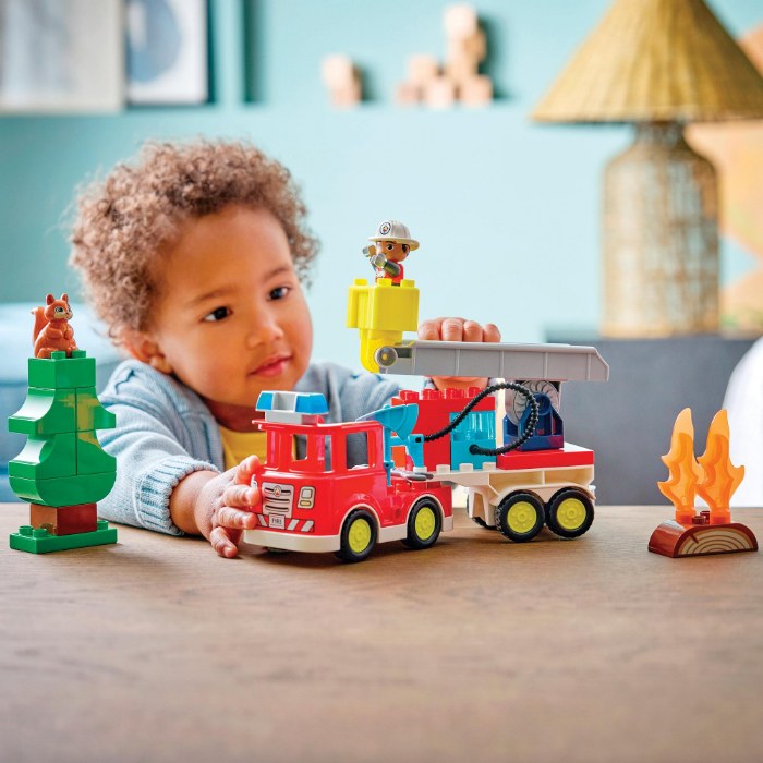 Alternate Image #1 of LEGO&reg; DUPLO&reg; Fire Truck with Hose and Firefighter - 10473