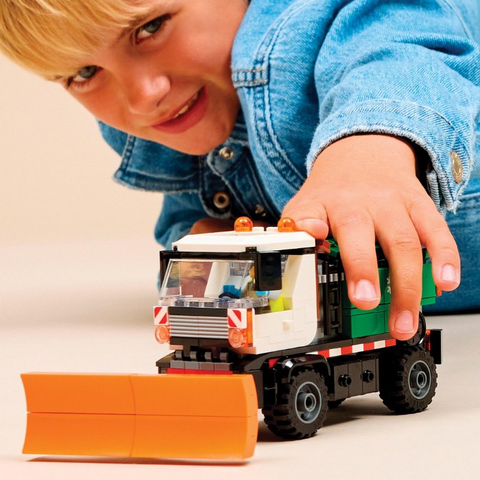 Alternate Image #1 of LEGO&reg; City Snowplow - 60490