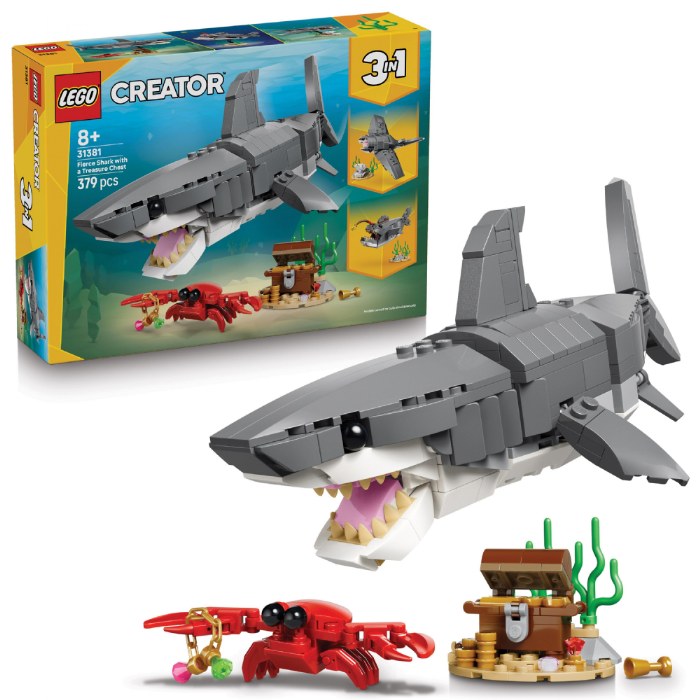 Primary Image of LEGO&reg; Creator Fierce Shark with a Treasure Chest - 31381