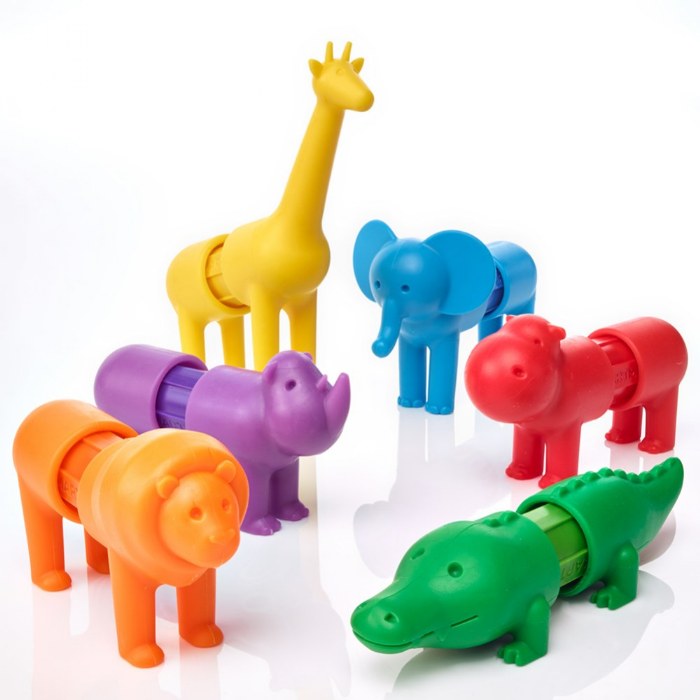 Primary Image of Smartmax&reg; My First Safari Animals Set - 18 Pieces