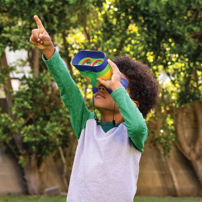 Alternate Image #1 of GeoSafari&reg; Jr. Kidnoculars