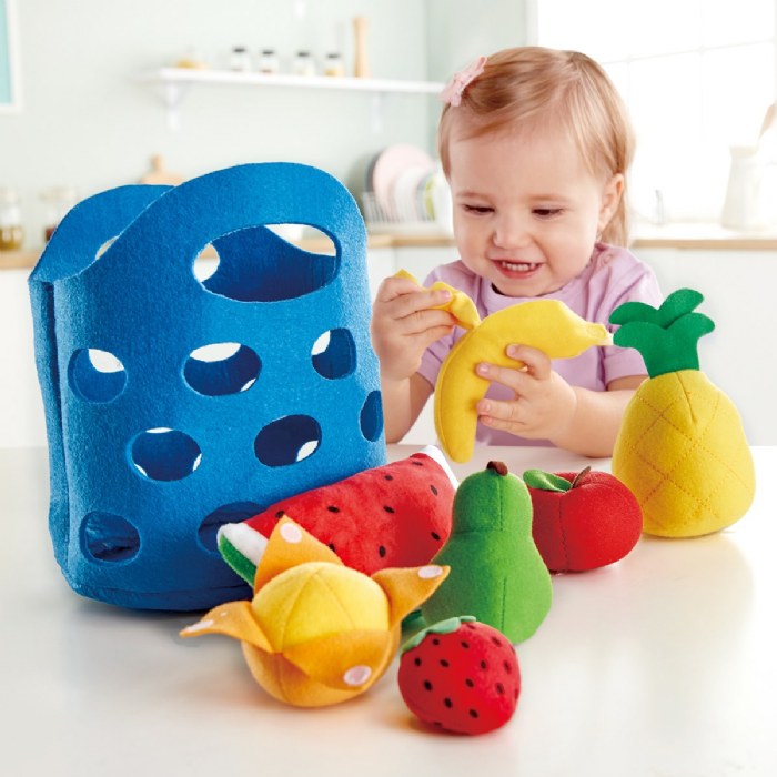 Alternate Image #1 of Toddler Felt Fruit, Vegetable, and Bread Baskets