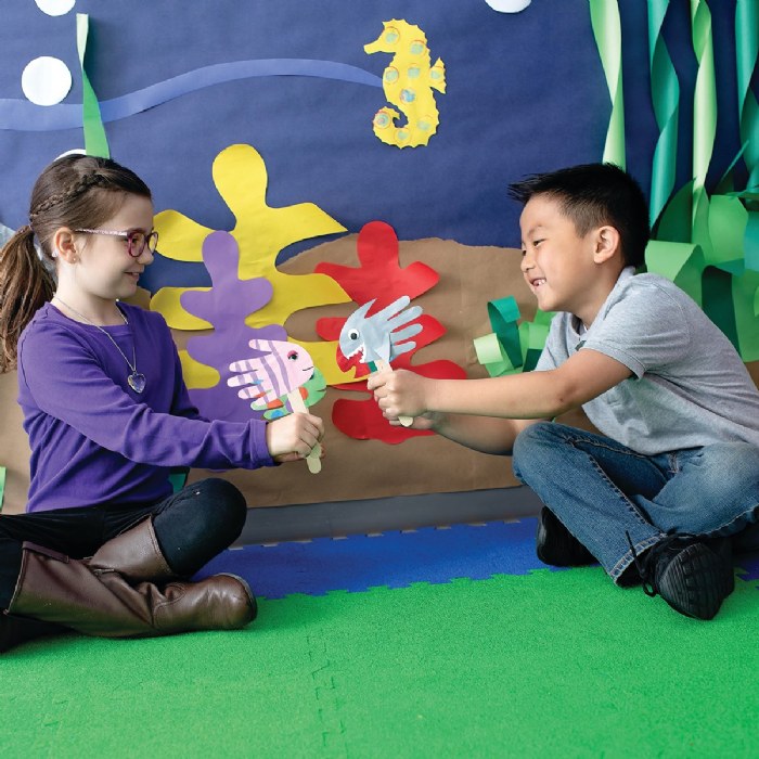 Alternate Image #1 of 48" x 200' ArtKraft&reg; Duo-Finish&reg; Roll - Emerald Green