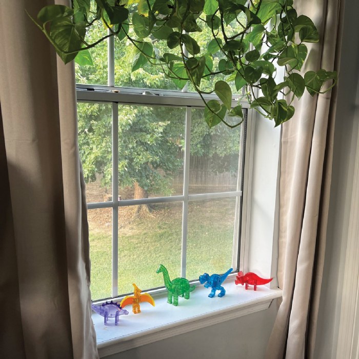 Alternate Image #1 of MAGNA-TILES&reg; Dinos - 5 Piece Set