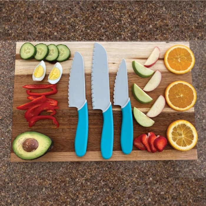 Alternate Image #1 of Child-Safe Cooking Knifes - Set of 3