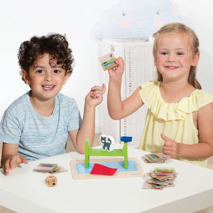 Alternate Image #1 of Find Monty - Engaging Memory and Observation Game