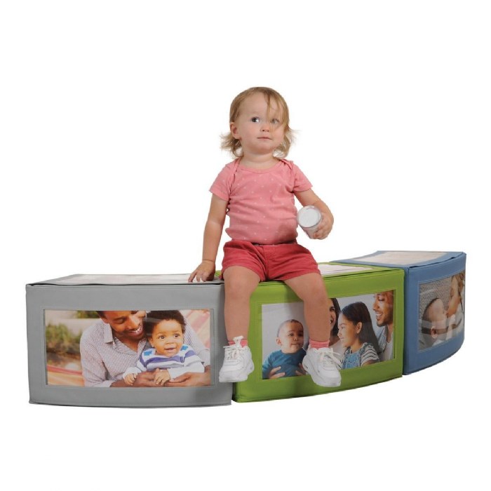 Alternate Image #1 of Look at Me Photo Display