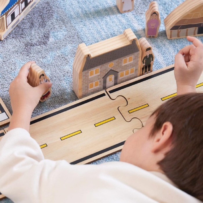 Alternate Image #1 of Friends Around the World - 20 Pieces