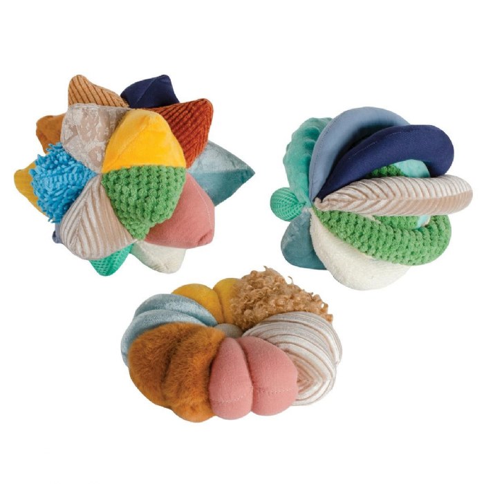 Primary Image of Poufs and Points Plush Balls - Set of 3