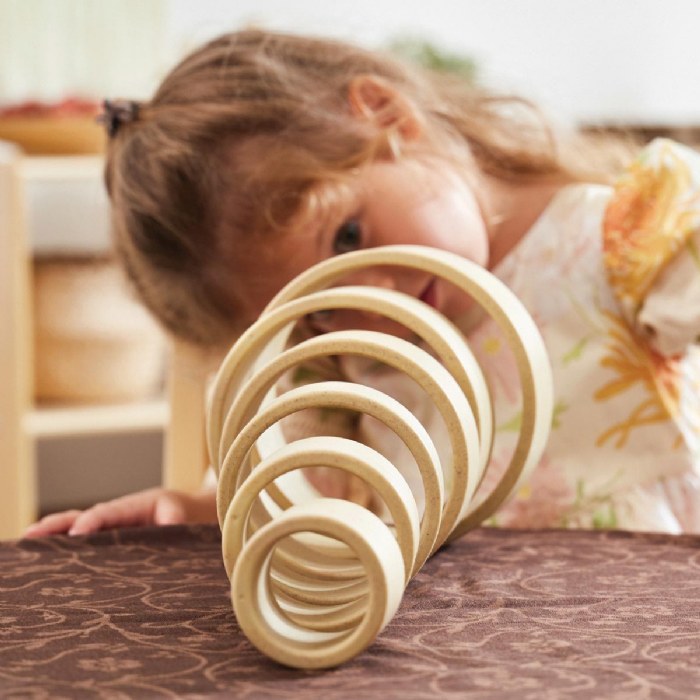 Alternate Image #1 of Discovery Circles - Natural - 6 Pieces