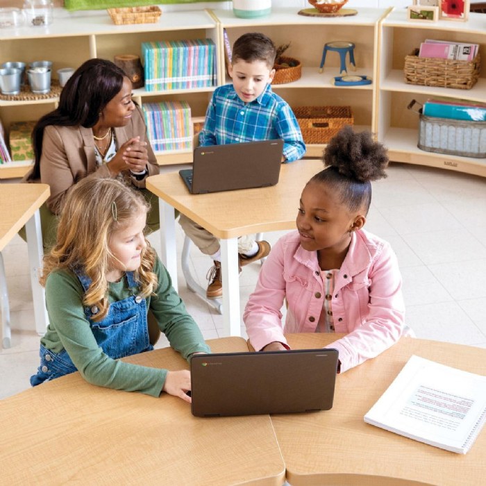 Alternate Image #1 of Sense of Place Personal Desk