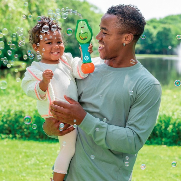 Alternate Image #1 of No-Spill Shake and Go Bubble Maraca