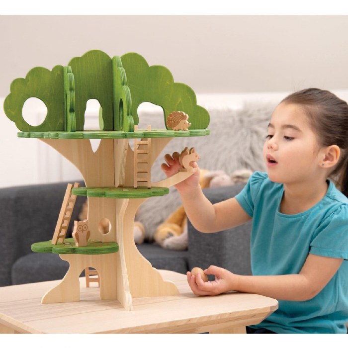 Alternate Image #1 of Woodland Trail Treehouse