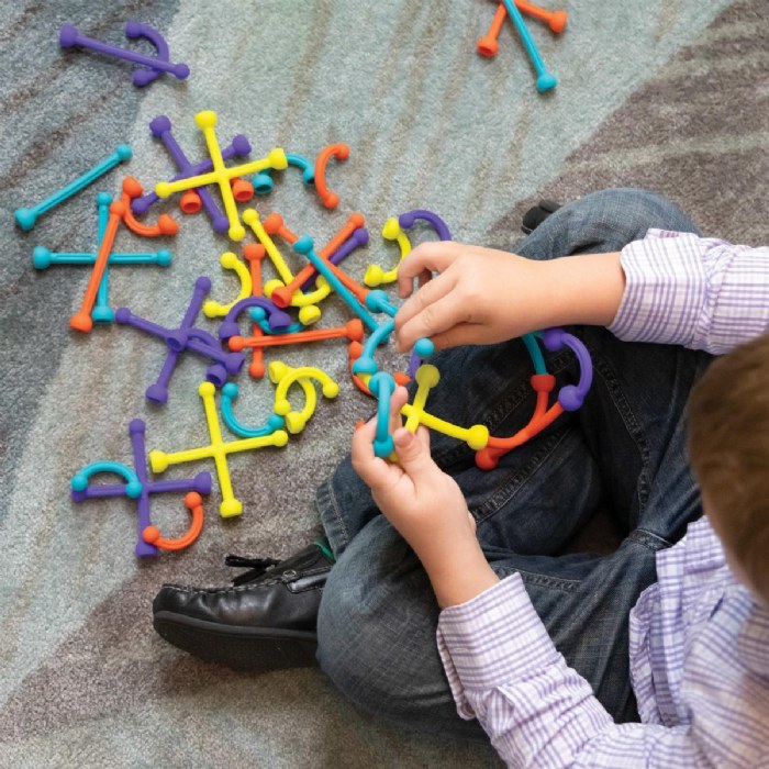 Alternate Image #1 of Plip&trade; Kit Silicone Set