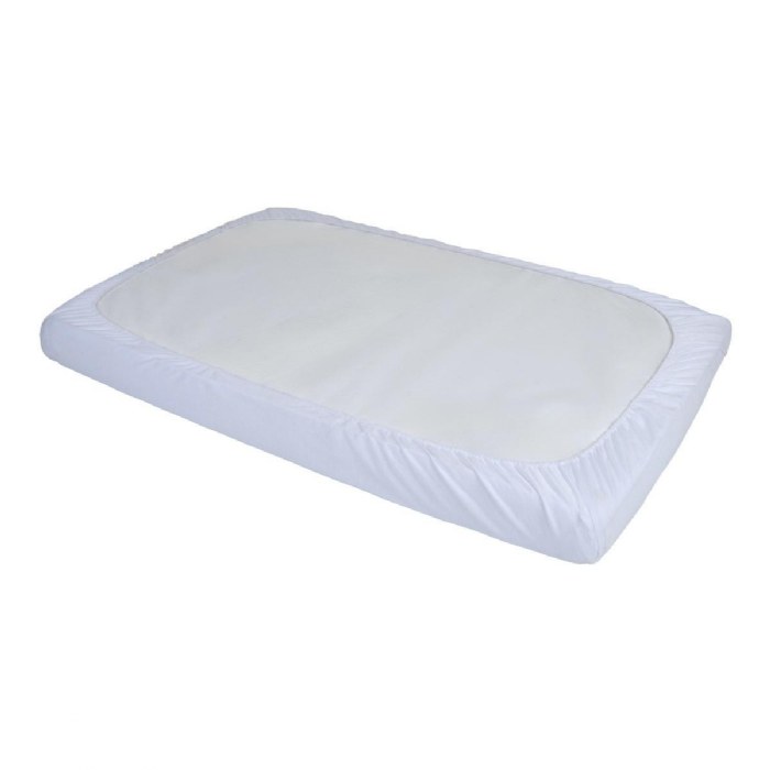 Alternate Image #1 of Lightweight Compact Crib Sheet - White