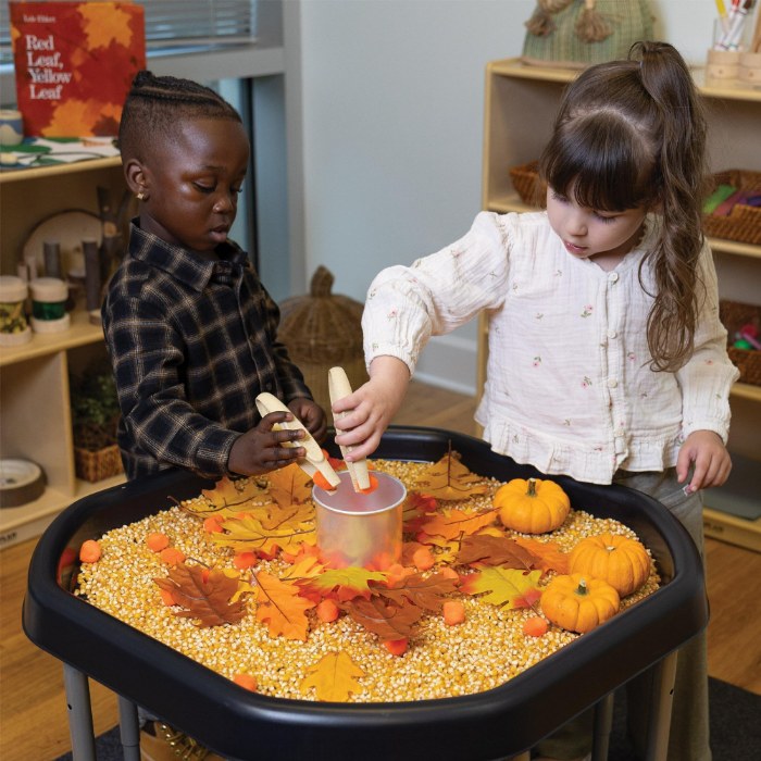 Alternate Image #1 of Mini Tuff Spot Tray - 27.5"