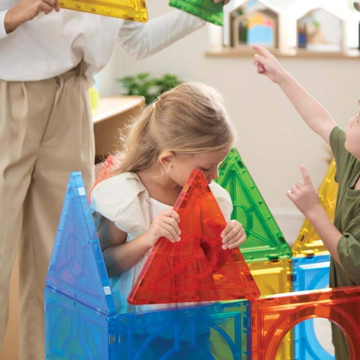 Alternate Image #1 of Mega Magnetic Building Set - 24 Pieces