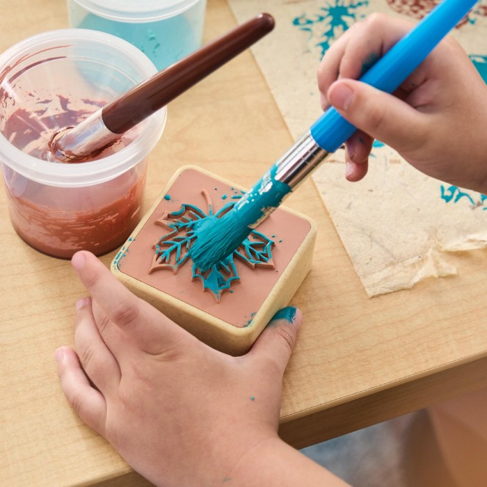 Alternate Image #1 of Spill-Proof Paint Cups - Set of 6