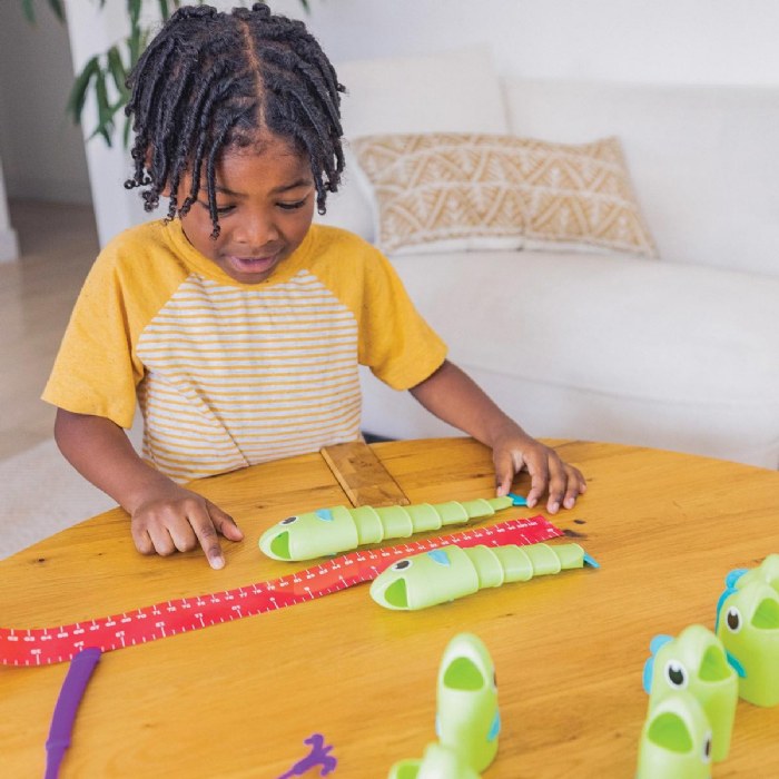 Alternate Image #1 of Reel Big Catch Measuring Game