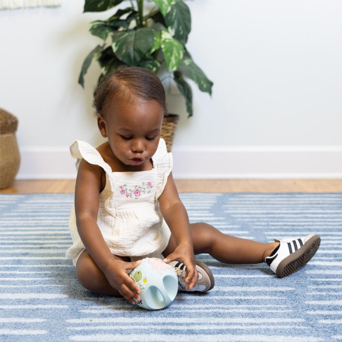 Alternate Image #1 of Ocean Grabbing Ball