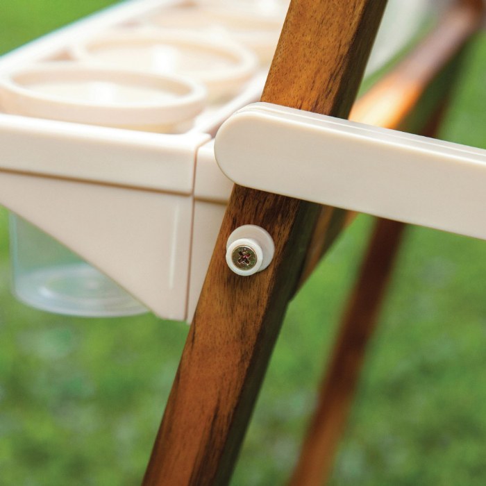 Alternate Image #1 of Acadia Outdoor Art Easel (Ready to Assemble)