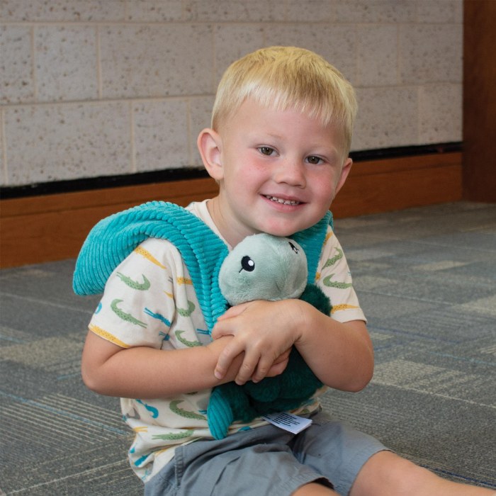 Alternate Image #1 of HUGIMALS&trade; Sidney Sea Turtle