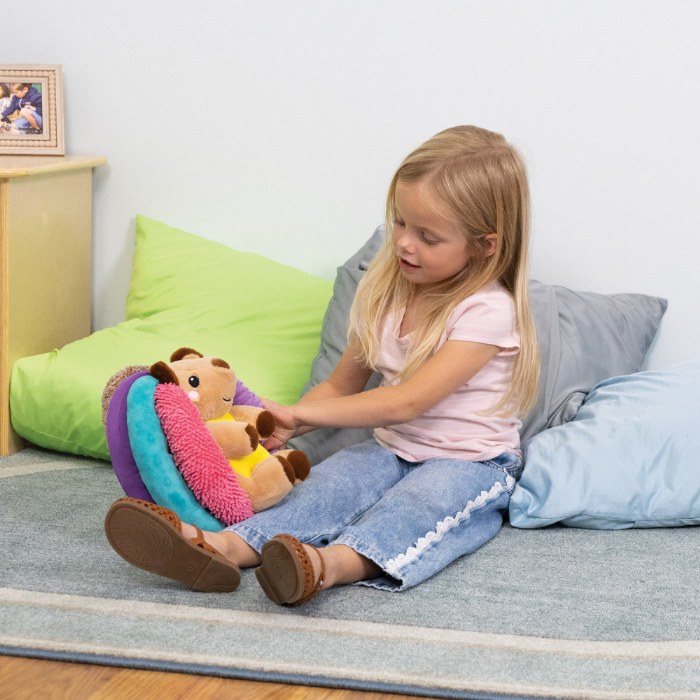 Alternate Image #1 of Hugsy the Weighted Hedgehog