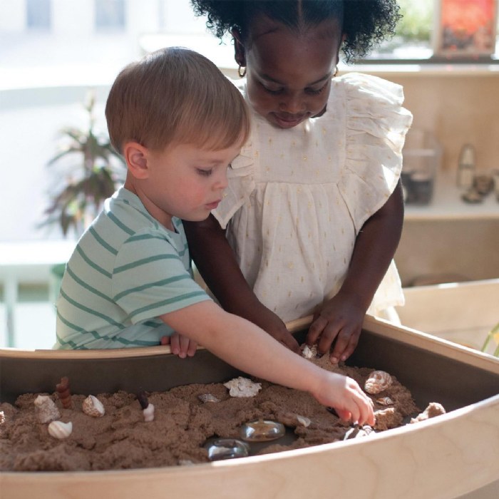 Alternate Image #1 of Kinetic Sand&trade; 2.2 lbs