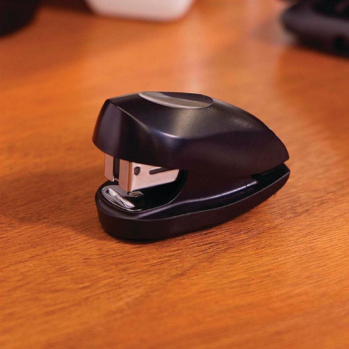 Alternate Image #1 of Swingline Tot Mini Stapler - Black