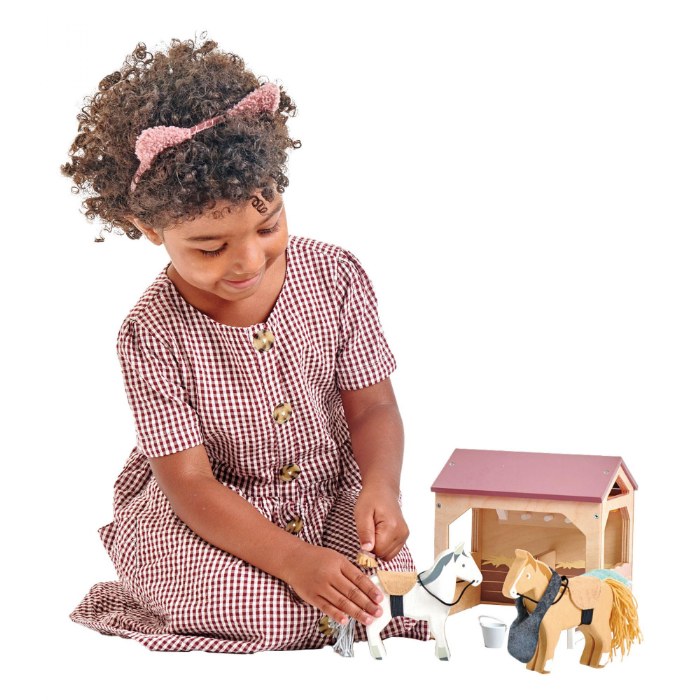 Alternate Image #1 of The Stables Horse Playset