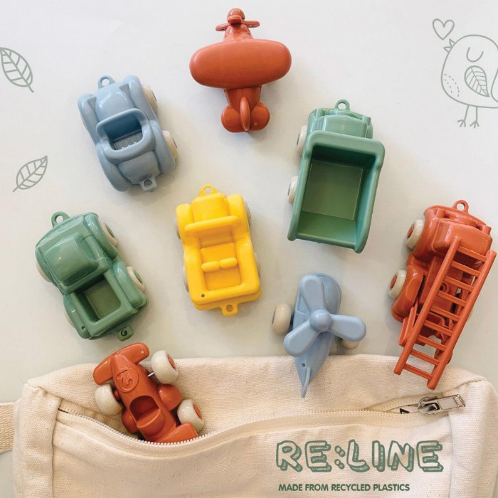 Alternate Image #1 of Reline Chubbies Vehicle Bucket Set - 30 Pieces