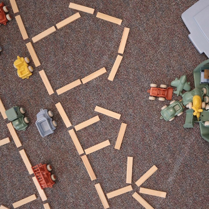 Alternate Image #1 of Chubbie Vehicles Bucket - 15 Pieces