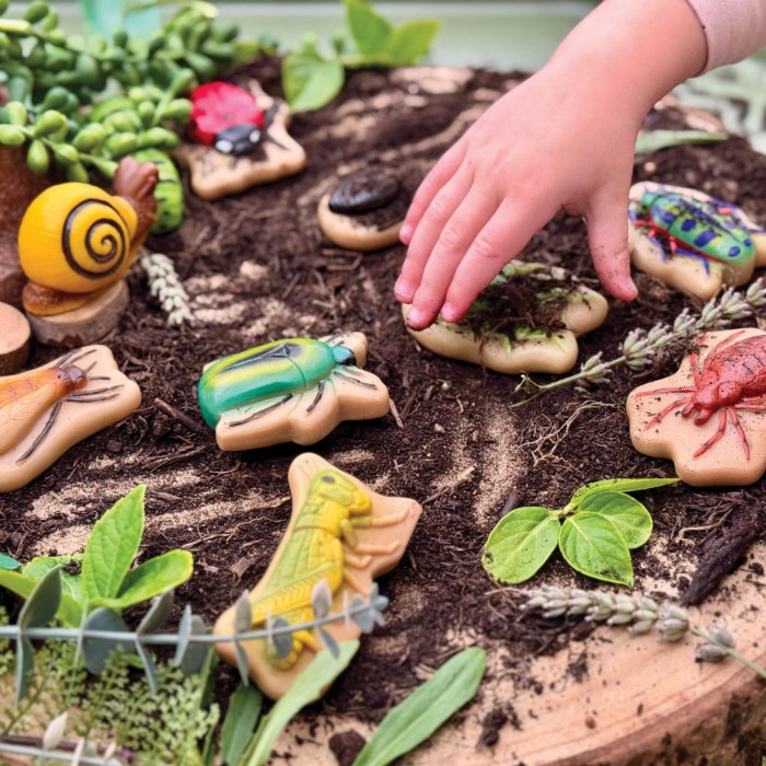 Alternate Image #1 of Sensory Play Stones: Bugs - 12 Pieces