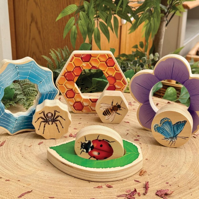 Alternate Image #1 of Who's Hiding? Garden Bug Puzzles - Set of 4