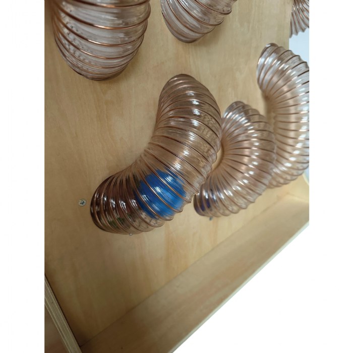 Alternate Image #1 of Twist and Turn Tubie