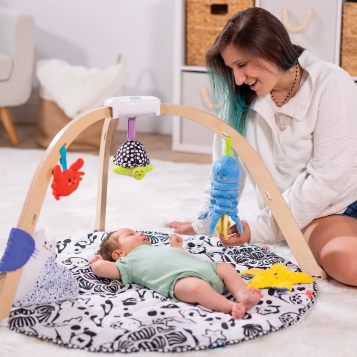 Alternate Image #1 of Ocean Easy-Fold Play Gym