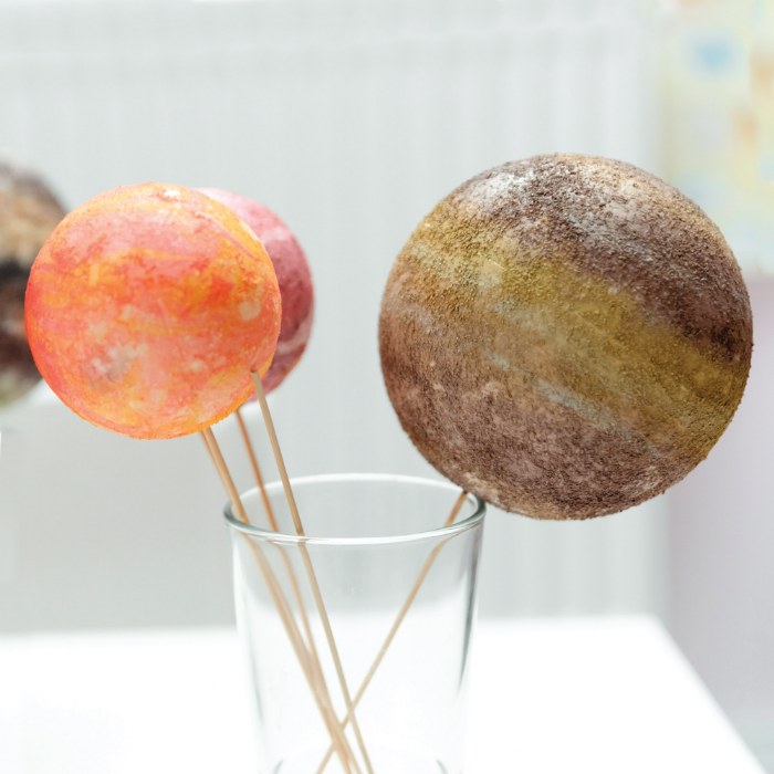 Alternate Image #1 of Foam Solar System Kit - 13 Pieces