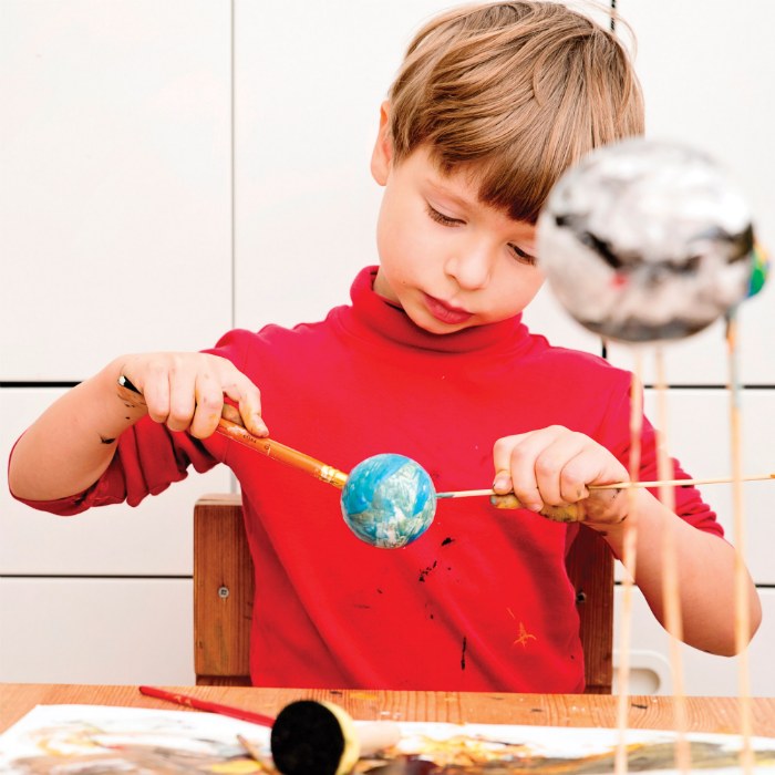 Alternate Image #1 of Foam Solar System Kit - 13 Pieces