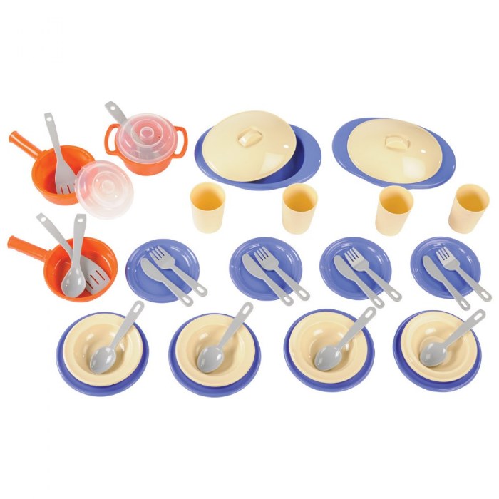 Primary Image of Lil' Chef's Kitchen Set - 41 Pieces