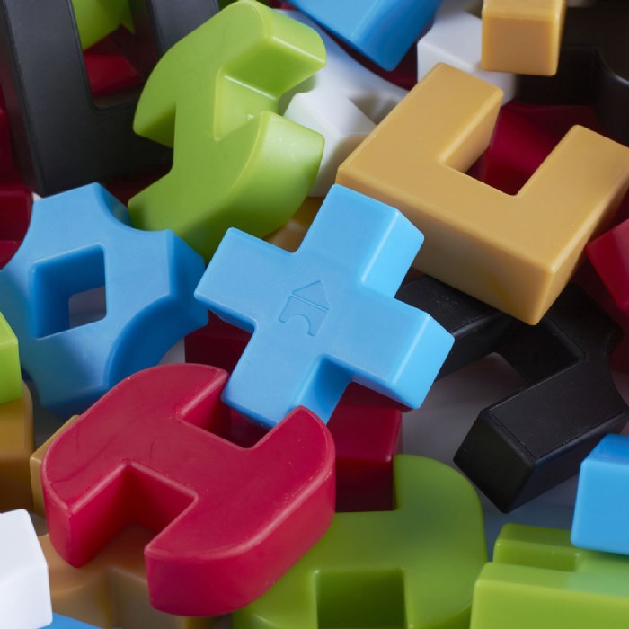 Alternate Image #1 of IO Blocks&reg; - 500 Piece Set