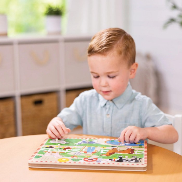 Alternate Image #1 of Old MacDonald's Farm Sound Knob Puzzle