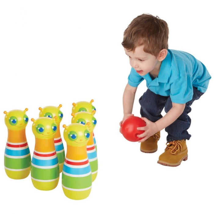 Primary Image of Giddy Buggy Bowling Set